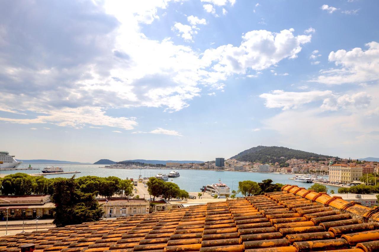 Luxury Apartment Olavia Rooftop Terrace & Seaview Split Kültér fotó